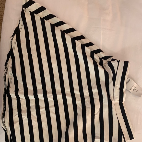 Brand New Bebe fit and flare stripe mini skirt - Picture 2 of 3